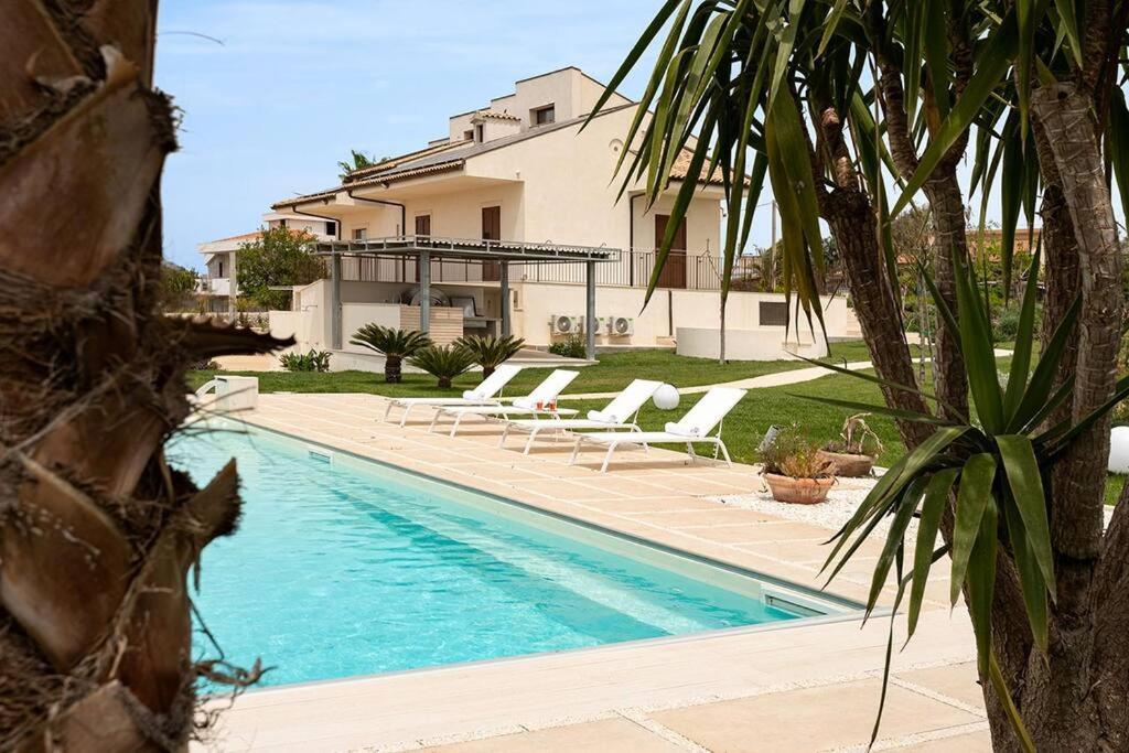 Villa Paradiso With Private Pool, Bbq Area, Huge Garden And Free Parking Modica Dış mekan fotoğraf